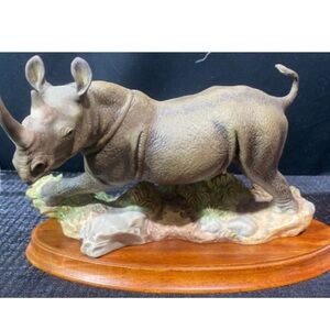 Franklin Mint African Thunder Rhino Porcelain Figurine | Wildlife Art